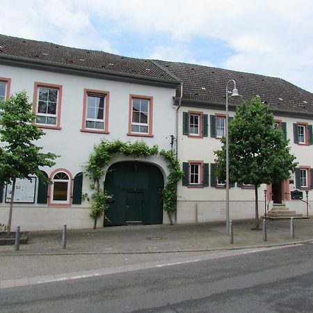 Hotel Stadt Mainz Schwabenheim an der Selz Bagian luar foto