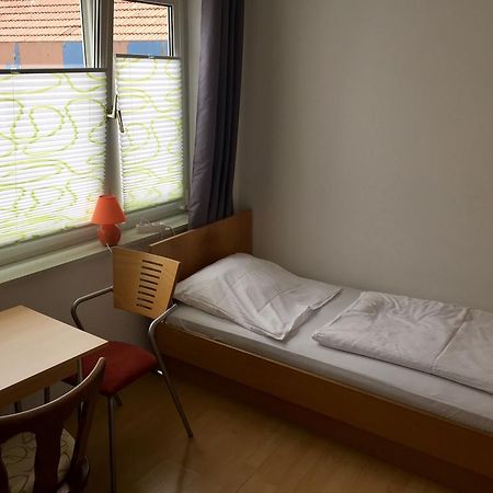 Hotel Stadt Mainz Schwabenheim an der Selz Bagian luar foto
