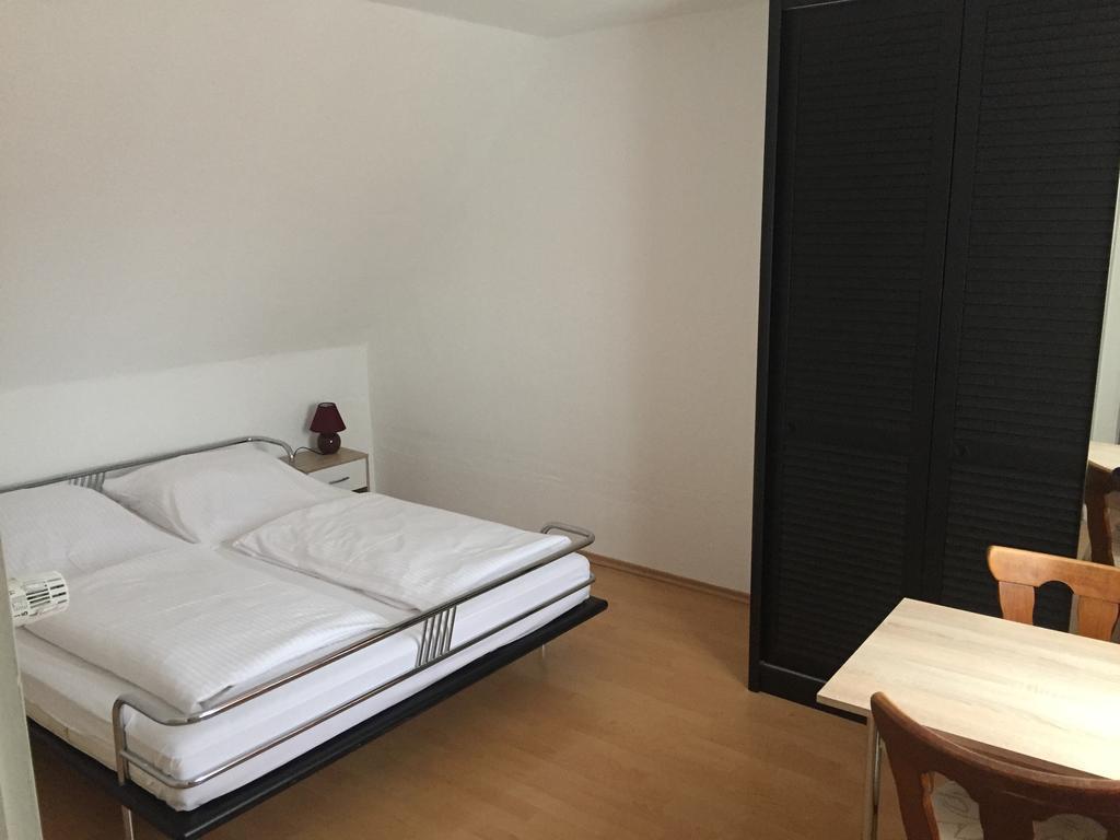 Hotel Stadt Mainz Schwabenheim an der Selz Bagian luar foto