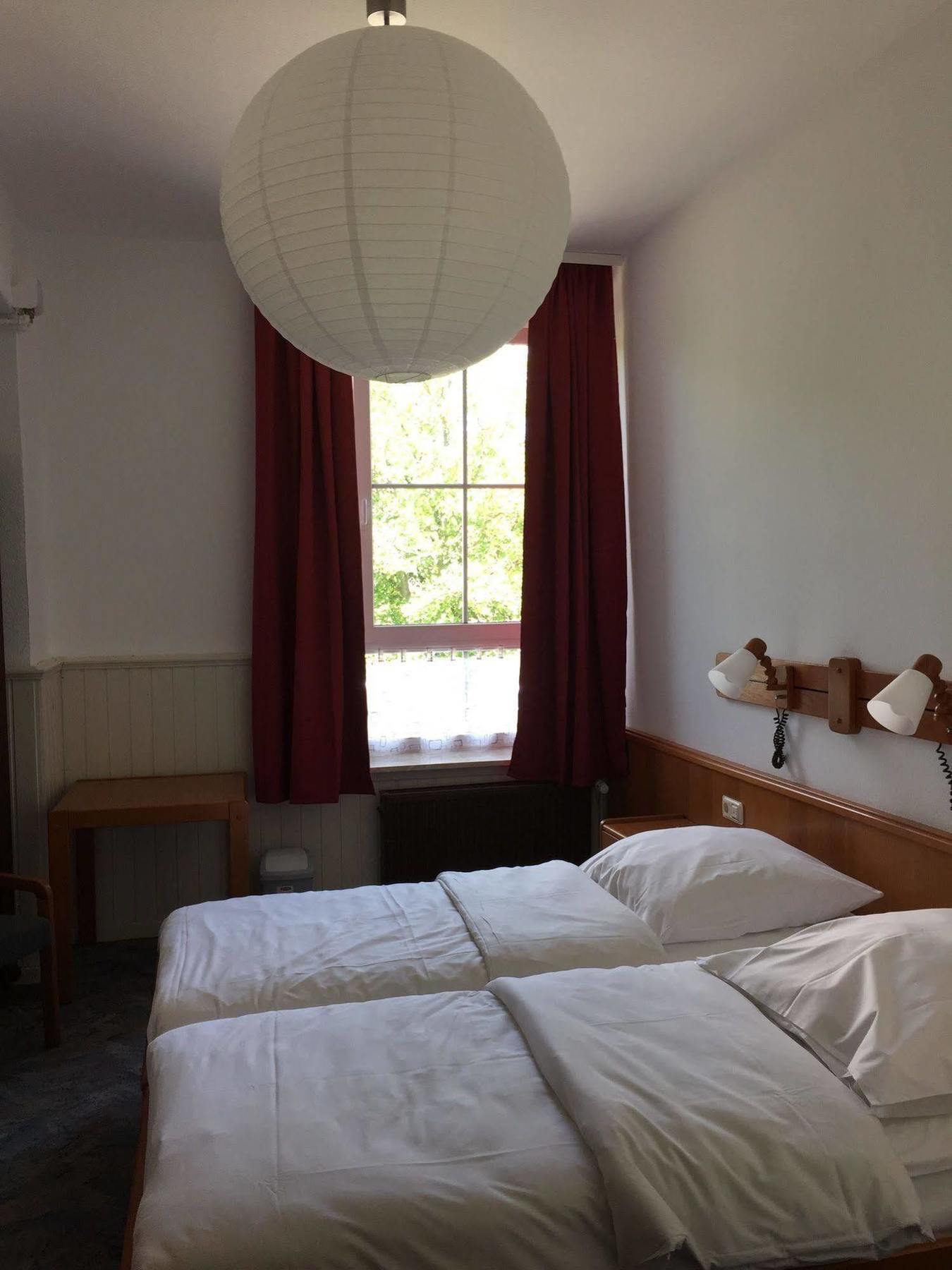 Hotel Stadt Mainz Schwabenheim an der Selz Bagian luar foto